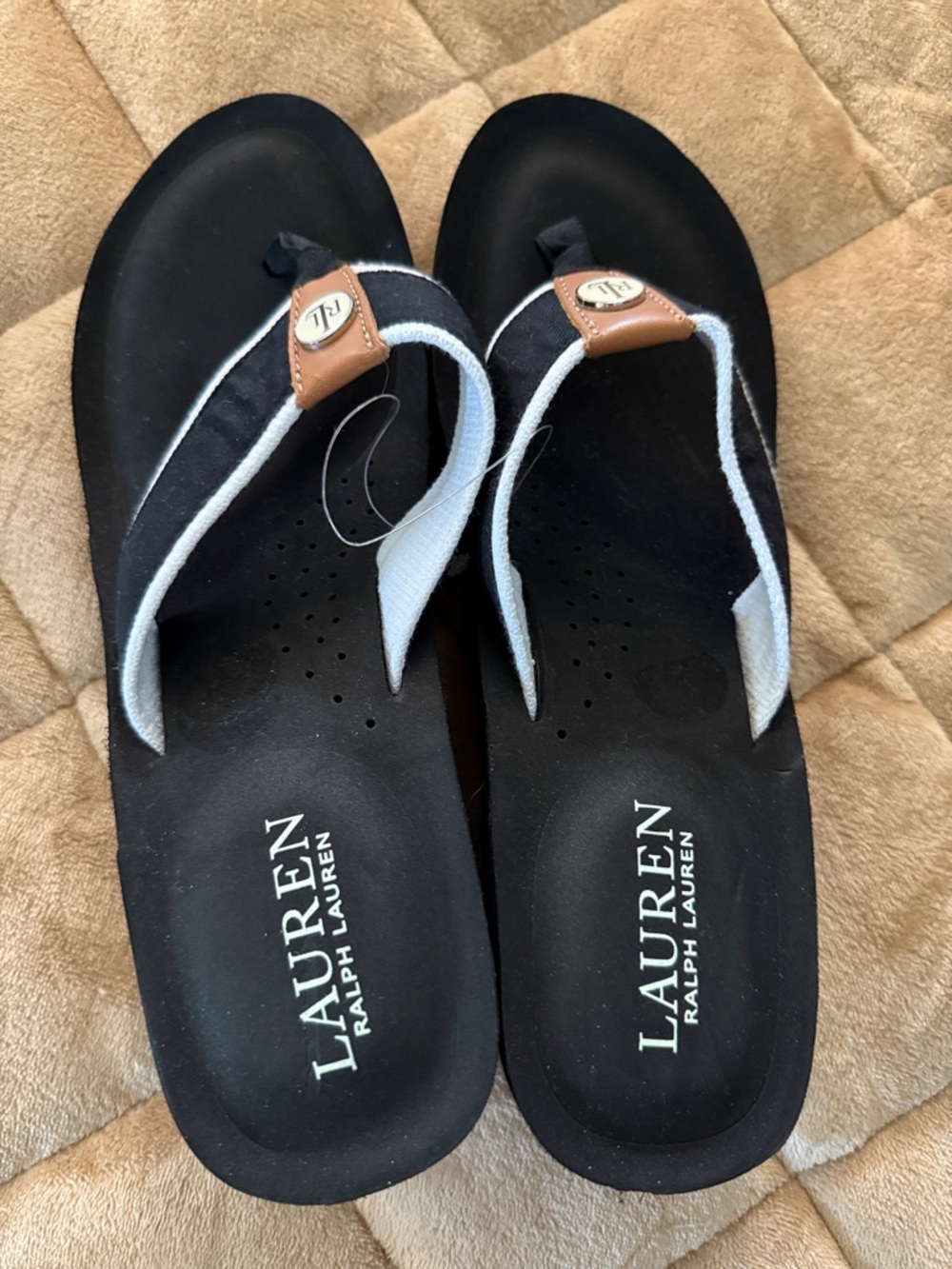 Lauren Ralph Lauren Black and Tan Logo Thong Sandals. NWOT - Picture 2 of 4